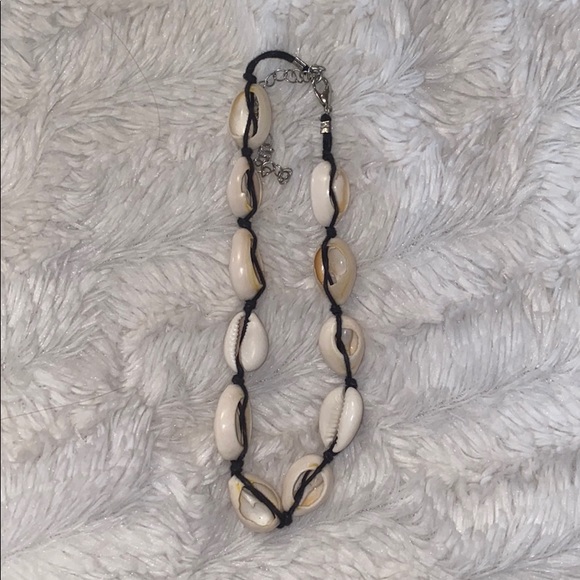 Shell choker!! - Picture 4 of 4